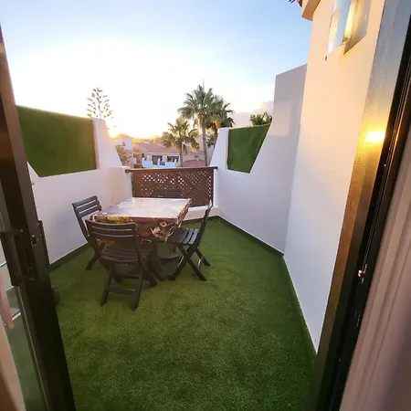 Апартаменты Moderno Y Luminoso Atico Con Vistas Y Piscina