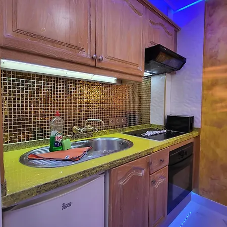Апартаменты Moderno Y Luminoso Atico Con Vistas Y Piscina *