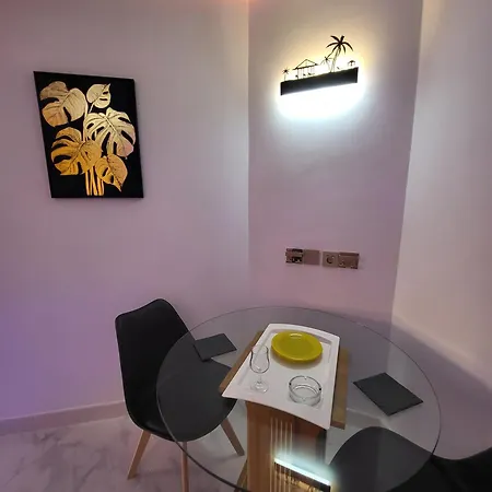 Moderno Y Luminoso Atico Con Vistas Y Piscina Апартаменты *