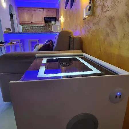 Moderno Y Luminoso Atico Con Vistas Y Piscina Сан Мигель