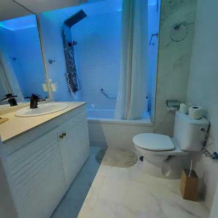 Moderno Y Luminoso Atico Con Vistas Y Piscina * Сан Мигель