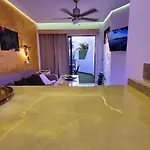 Apartment Moderno Y Luminoso Atico Con Vistas Y Piscina *
