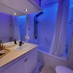 Moderno Y Luminoso Atico Con Vistas Y Piscina Apartment *
