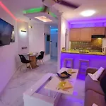 Moderno Y Luminoso Atico Con Vistas Y Piscina Apartment