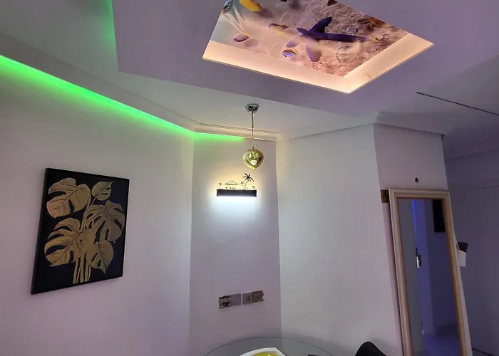 Daire Moderno Y Luminoso Atico Con Vistas Y Piscina *