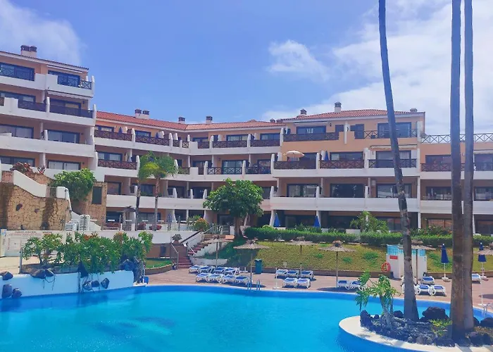 Moderno Y Luminoso Atico Con Vistas Y Piscina San Miguel de Abona