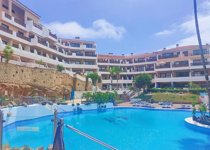 Daire Moderno Y Luminoso Atico Con Vistas Y Piscina *