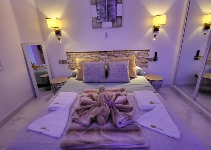 Moderno Y Luminoso Atico Con Vistas Y Piscina Apartment *