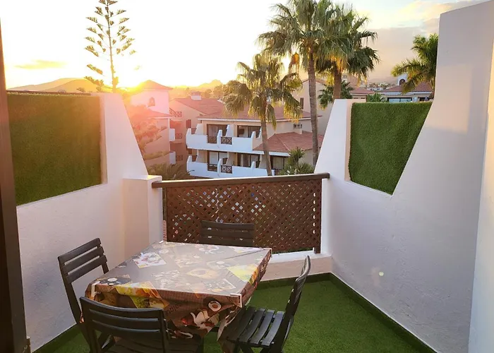 Daire Moderno Y Luminoso Atico Con Vistas Y Piscina San Miguel de Abona