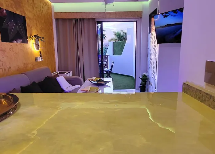 Daire Moderno Y Luminoso Atico Con Vistas Y Piscina *