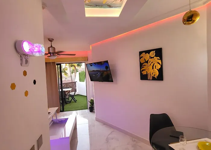 Daire Moderno Y Luminoso Atico Con Vistas Y Piscina