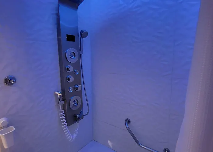 Moderno Y Luminoso Atico Con Vistas Y Piscina *