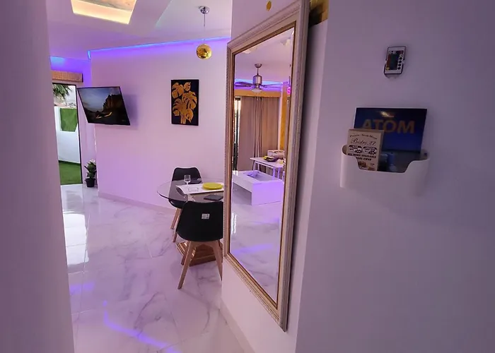 Apartment Moderno Y Luminoso Atico Con Vistas Y Piscina